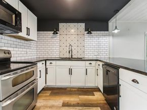 4419  Lawnview Avenue , Dallas Texas 75227