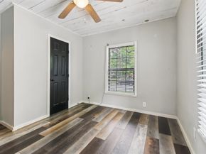 4419  Lawnview Avenue , Dallas Texas 75227