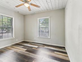 4419  Lawnview Avenue , Dallas Texas 75227