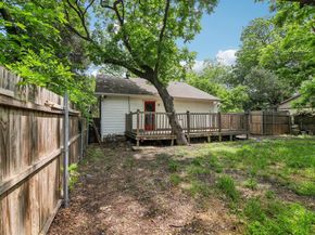 4419  Lawnview Avenue , Dallas Texas 75227
