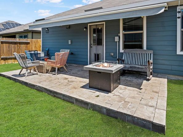 8213  Smokey Creek Pass , Fort Worth Texas 76179