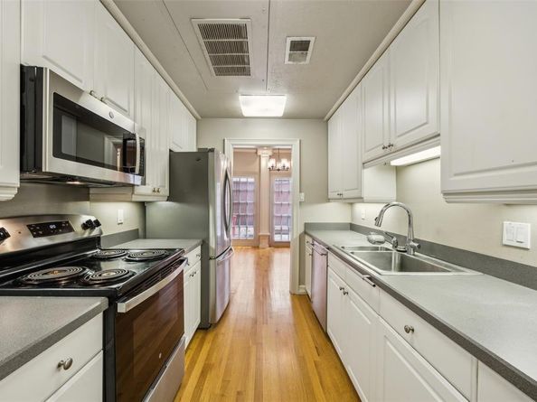 3922 N Hall Street  103, Dallas Texas 75219