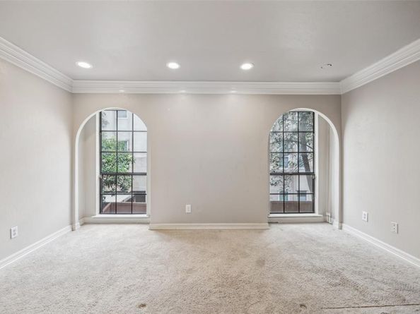 3922 N Hall Street  103, Dallas Texas 75219