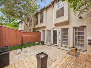 3922 N Hall Street  103, Dallas Texas 75219