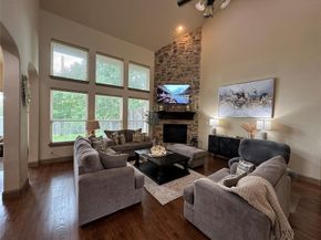 2813  Regents Park Lane , Garland Texas 75043