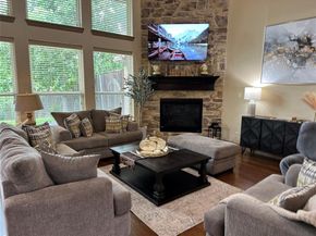 2813  Regents Park Lane , Garland Texas 75043