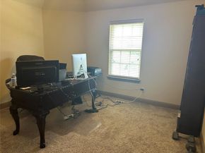 2813  Regents Park Lane , Garland Texas 75043