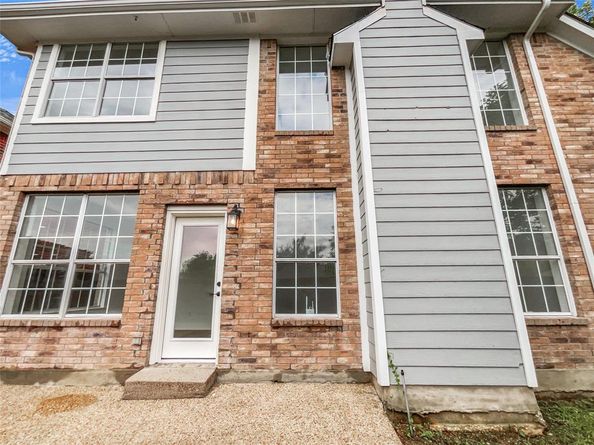 9032  Rock Valley Cove , Dallas Texas 75238