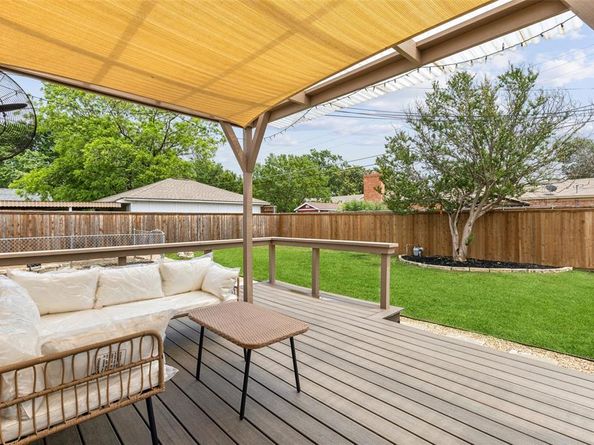 10834  Wyatt Street , Dallas Texas 75218