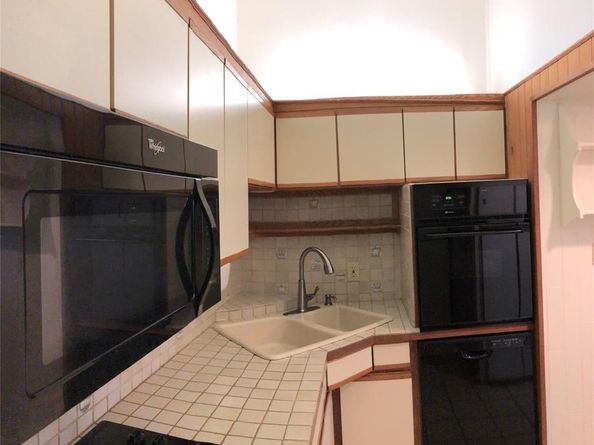 18040  Midway Road  195, Dallas Texas 75287