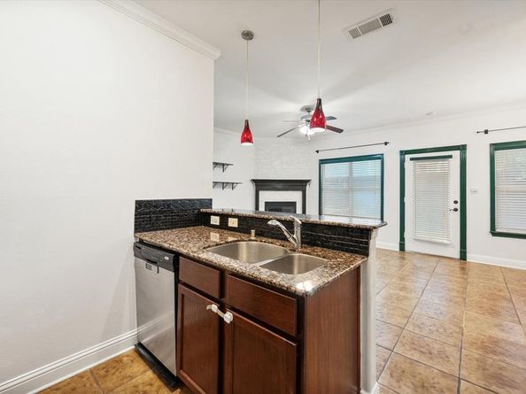 13336  Patito Place  7, Dallas Texas 75240