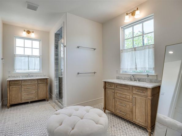 6047  Goodwin Avenue , Dallas Texas 75206