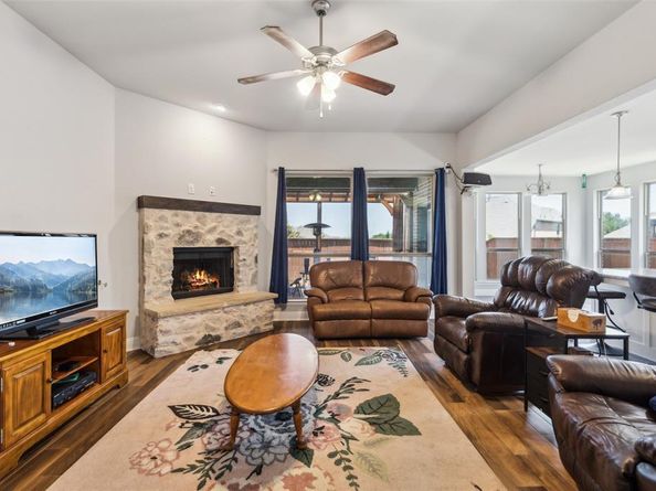 9521  Excursion Drive , Oak Point Texas 75068