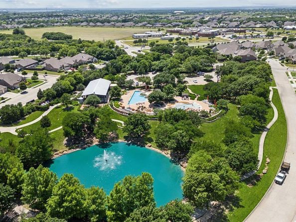 9521  Excursion Drive , Oak Point Texas 75068