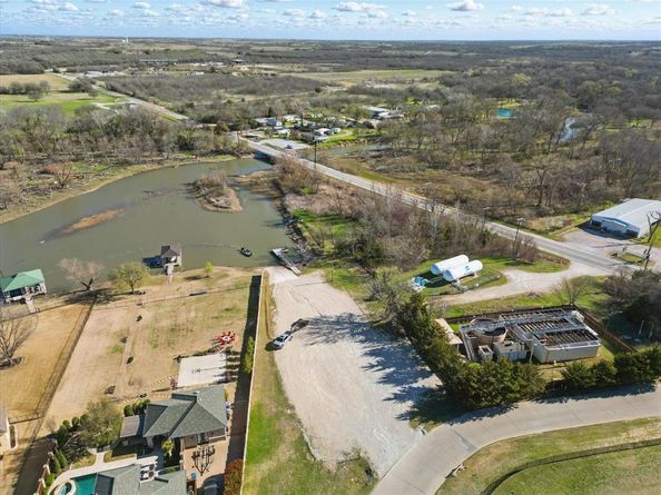 12265  Indian Creek Drive , Fort Worth Texas 76179