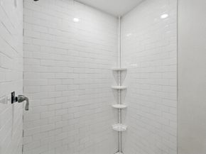 1805  Daniel Street , Fort Worth Texas 76104
