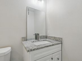 1805  Daniel Street , Fort Worth Texas 76104
