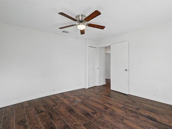 1805  Daniel Street , Fort Worth Texas 76104