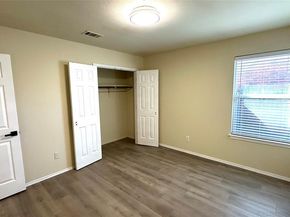 817  Lark Drive , Aubrey Texas 76227