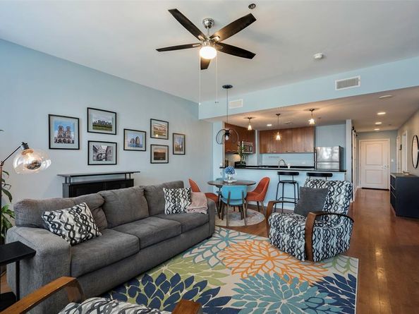 1200  Main Street  1104, Dallas Texas 75202