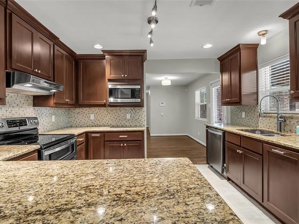 7812  La Cosa Drive , Dallas Texas 75248
