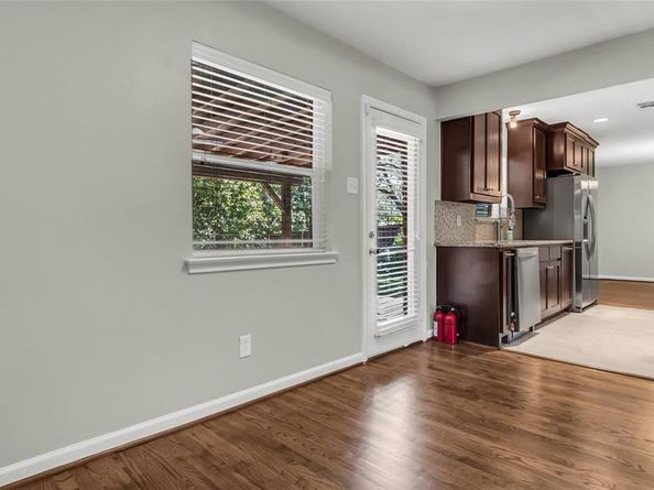 7812  La Cosa Drive , Dallas Texas 75248