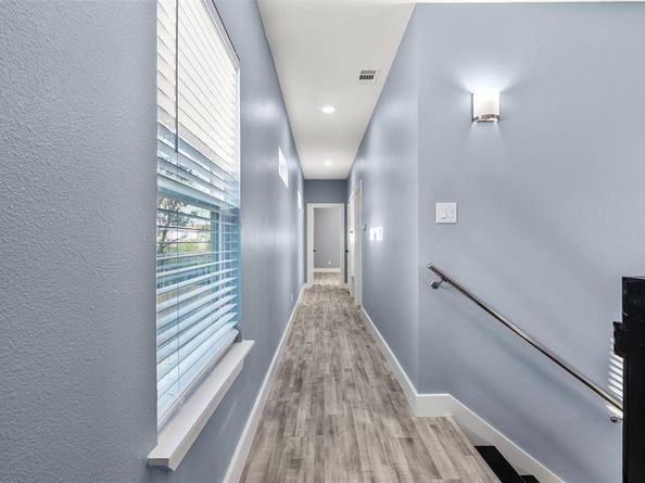 3615  Atlanta Street , Dallas Texas 75215