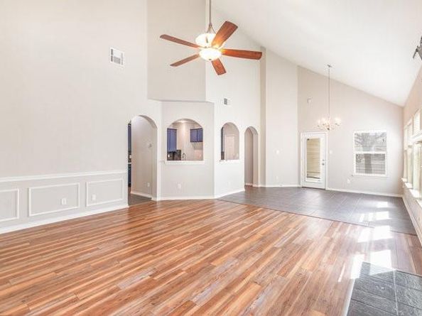 1104  King George Lane , Savannah Texas 76227