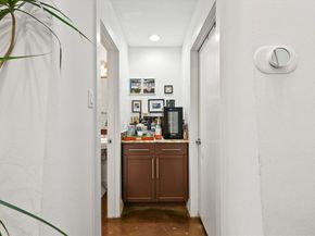 3707  Commerce Street , Dallas Texas 75226