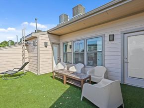 3707  Commerce Street , Dallas Texas 75226
