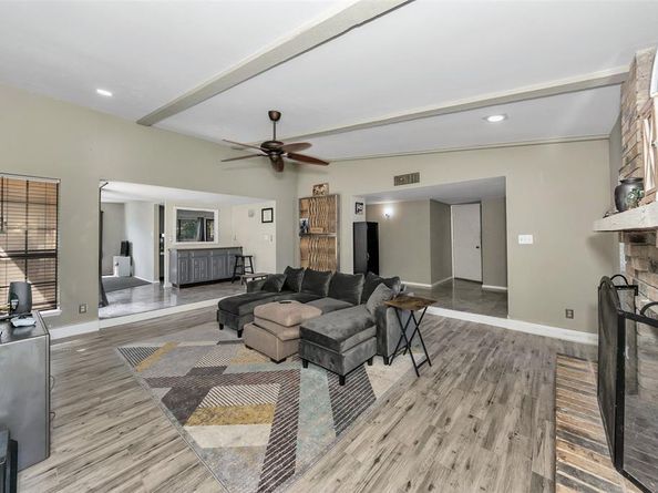 4021  Horizon Place , Fort Worth Texas 76133
