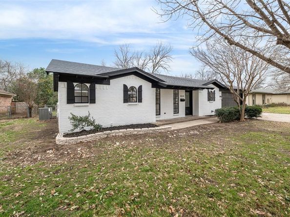3215  Glenmont Drive , Fort Worth Texas 76133