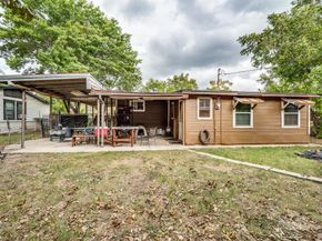 206  Pine Street , Arlington Texas 76011