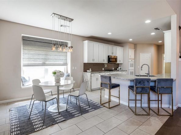 2801  Flamingo Lane , Plano Texas 75074