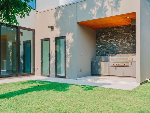 6218  Walnut Hill Lane , Dallas Texas 75230