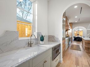 6321  Belmont Avenue , Dallas Texas 75214