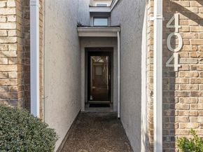 17490  Meandering Way  404, Dallas Texas 75252