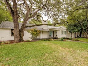 624  Edgefield Road , Fort Worth Texas 76107