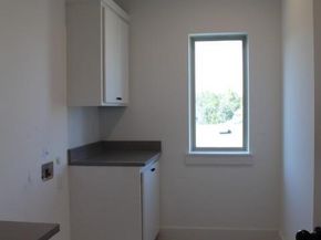 1628 E Davis Avenue , Fort Worth Texas 76104