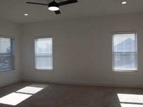 1628 E Davis Avenue , Fort Worth Texas 76104