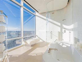 2430  Victory Park Lane  3001, Dallas Texas 75219