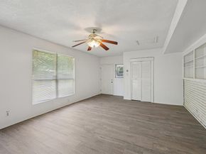 4720  South Drive W, Fort Worth Texas 76132