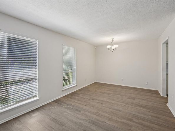 4720  South Drive W, Fort Worth Texas 76132
