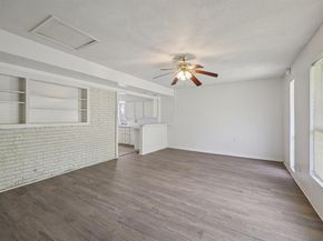 4720  South Drive W, Fort Worth Texas 76132