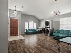 412 N Waterford Oaks Drive , Cedar Hill Texas 75104