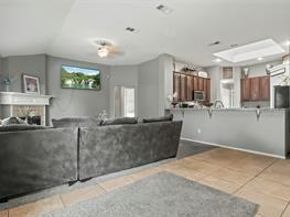 412 N Waterford Oaks Drive , Cedar Hill Texas 75104