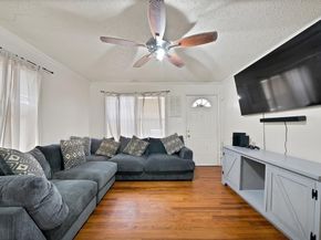 4153  Doyle Lane , Lancaster Texas 75134