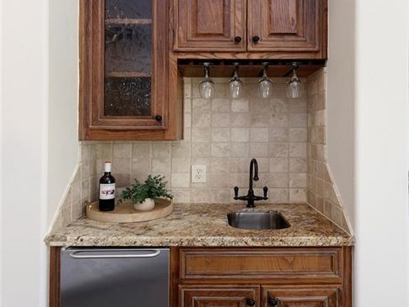 3606 S Versailles Avenue , Dallas Texas 75209