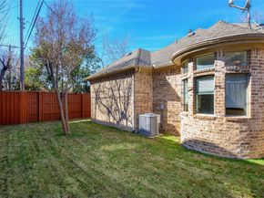 3606 S Versailles Avenue , Dallas Texas 75209