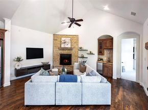 3606 S Versailles Avenue , Dallas Texas 75209